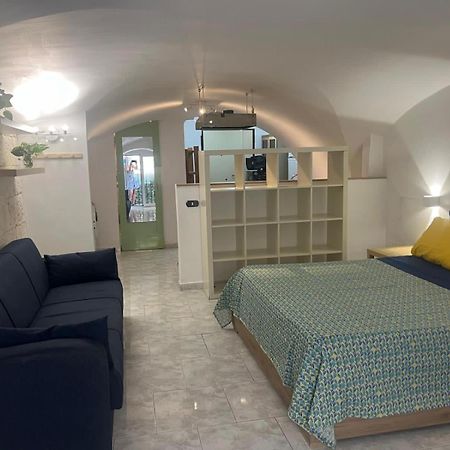 La Maison Des Voyageurs Bari Extérieur photo